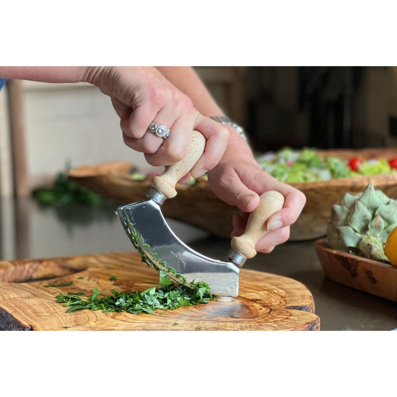 white-VCIPMDS_8_1300x